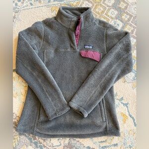 Patagonia Gray Fleece Pullover with Purple Accents
